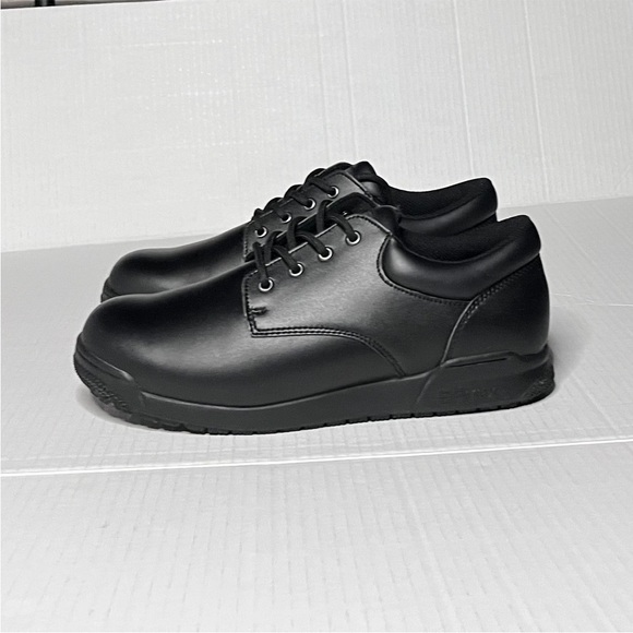 SR Max Slip Resistant Work Shoes - Picture 2 of 11